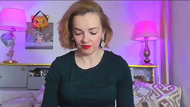 KateConner online show from March 22, 2025, 11:42 am