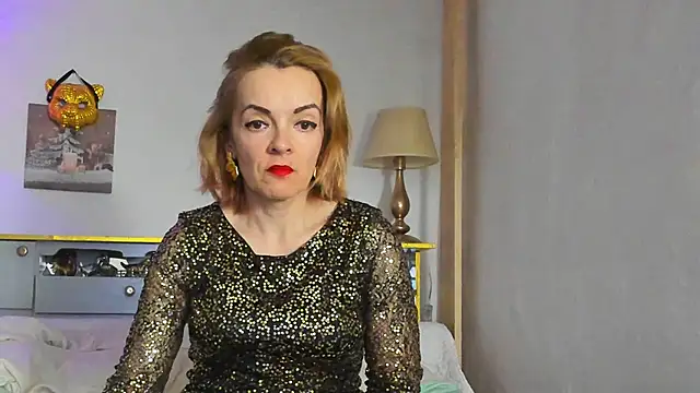 KateConner online show from March 10, 2025, 10:45 pm