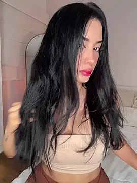 Snapshot of CATALINA_RESTREPO chatting on May 4, 2026, 12:58 am CATALINA RESTREPO online show from May 4, 2026, 12:58 am