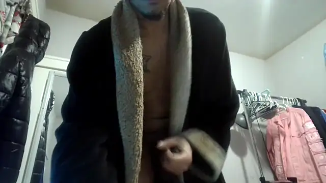 bigdickjojo69 online show from March 8, 2026, 8:23 pm