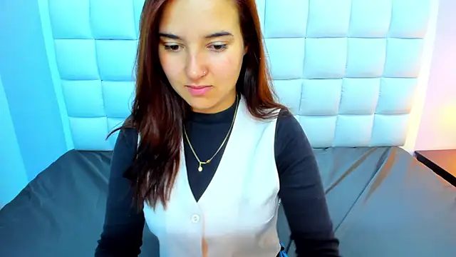 teresasroom  online show from March 28, 2026, 12:50 pm