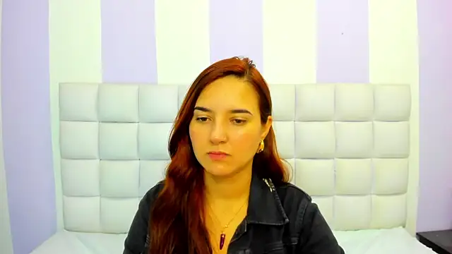 teresasroom  online show from February 11, 2026, 2:06 pm