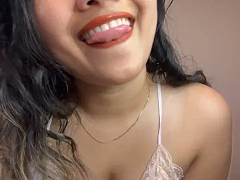 Snapshot of _neesha_414_ chatting on February 9, 2026, 6:50 pm neesha 414 online show from February 9, 2026, 6:50 pm