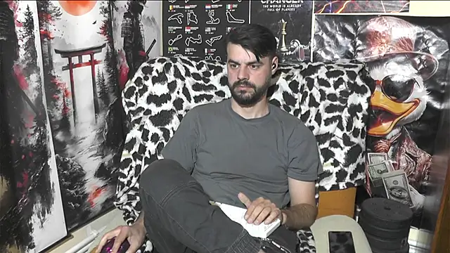00george online show from April 24, 2026, 7:16 pm