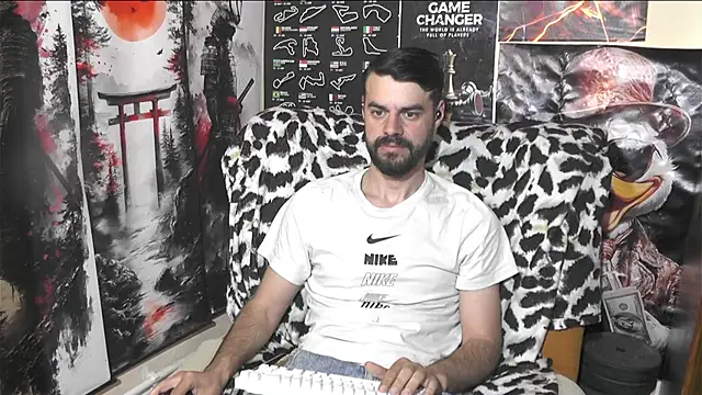00george online show from May 4, 2026, 5:22 am