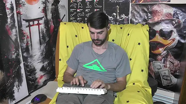 00george online show from April 3, 2026, 8:54 am