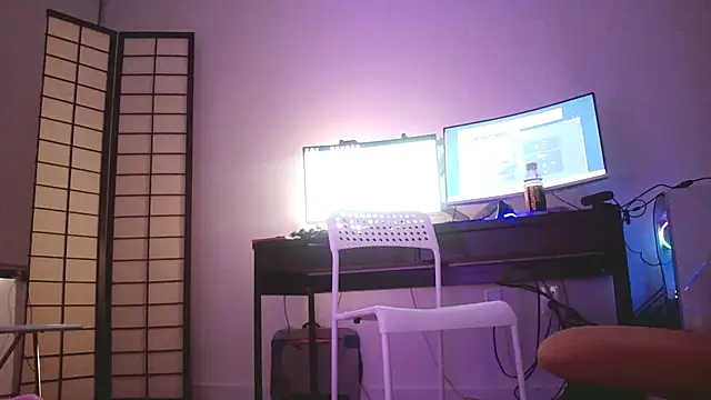 Snapshot of Mikela_Alexa chatting on November 20, 2025, 4:02 am Mikela Alexa online show from November 20, 2025, 4:02 am