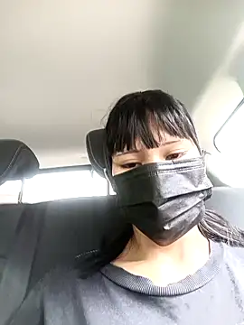 Latin summer online show from February 3, 2025, 4:31 pm