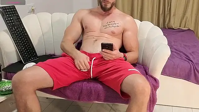 MauroTwin online show from September 8, 2025, 6:18 pm