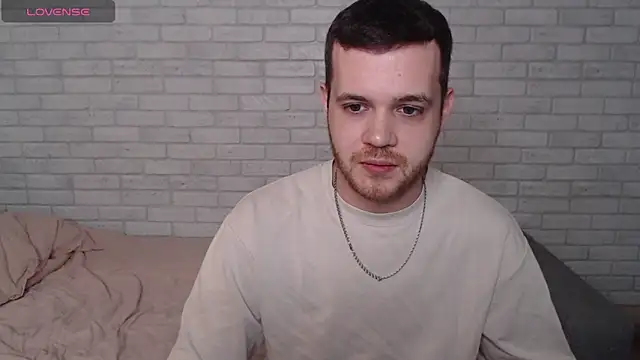Alexxx horny online show from May 30, 2026, 11:16 am