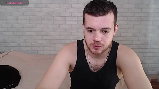 Alexxx horny online show from April 20, 2026, 7:22 am