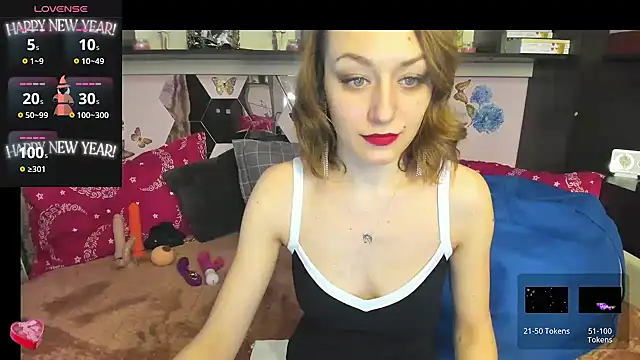 Snapshot of FoxyDom699 chatting on February 24, 2025, 7:11 am FoxyDom699 online show from February 24, 2025, 7:11 am