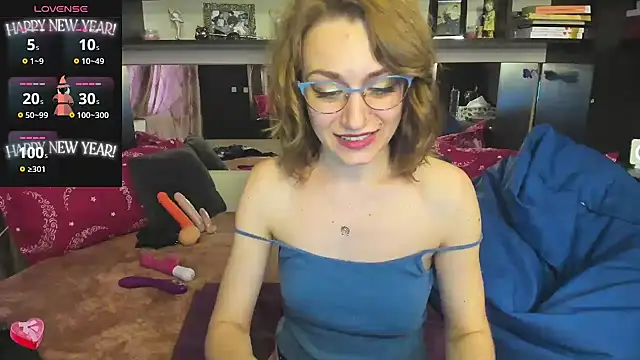 Snapshot of FoxyDom699 chatting on March 17, 2025, 9:22 am FoxyDom699 online show from March 17, 2025, 9:22 am