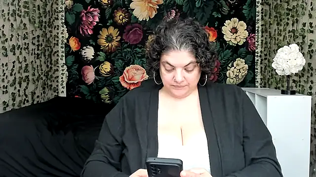 Snapshot of Exotic-Melons chatting on April 8, 2026, 6:09 pm Exotic-Melons online show from April 8, 2026, 6:09 pm