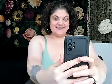 Exotic-Melons online show from May 20, 2026, 5:21 pm