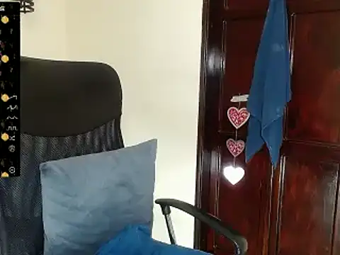Snapshot of kilian_xx chatting on February 26, 2025, 4:27 pm kilian xx online show from February 26, 2025, 4:27 pm