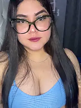 Sofiaa Santos online show from May 7, 2026, 10:46 pm
