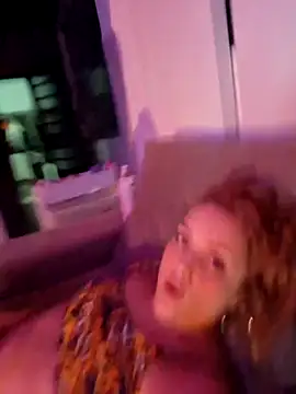 Snapshot of mskuddo chatting on February 2, 2026, 11:26 pm mskuddo online show from February 2, 2026, 11:26 pm