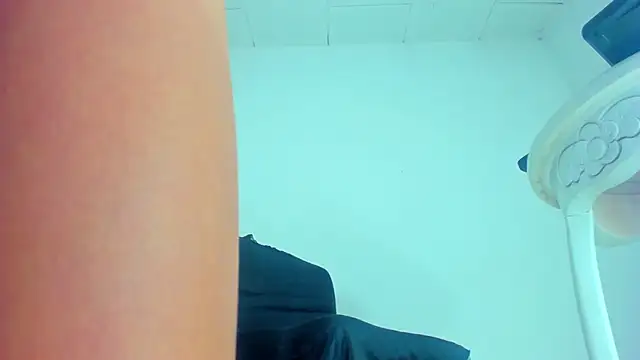 Snapshot of SEXYBABYGIRLTS chatting on January 26, 2025, 6:48 pm SEXYBABYGIRLTS online show from January 26, 2025, 6:48 pm