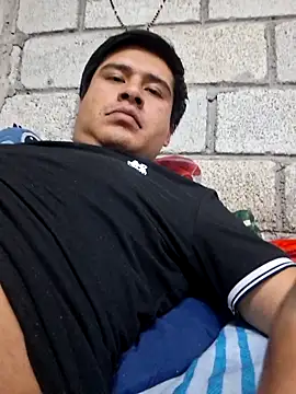 Jesussingleori online show from December 4, 2025, 9:14 pm