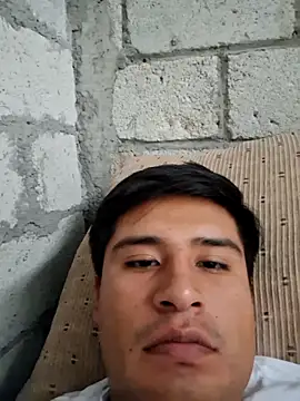 Snapshot of Jesussingleori chatting on October 3, 2025, 8:32 pm Jesussingleori online show from October 3, 2025, 8:32 pm