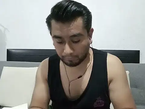 youmanhorny online show from August 7, 2026, 3:23 am