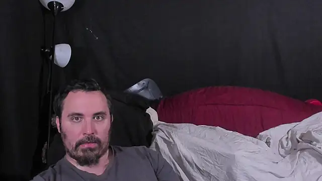 Metalstud online show from April 10, 2026, 1:23 am