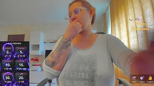 hot evil queen online show from October 23, 2025, 7:51 am