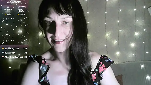 MarieODahliaS online show from January 5, 2026, 5:27 pm