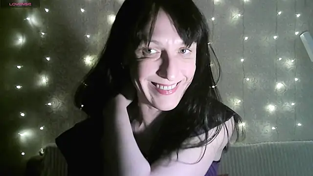 MarieODahliaS online show from December 19, 2025, 10:28 am