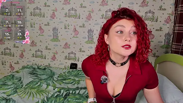 Snapshot of SmokyRose chatting on July 18, 2026, 10:57 am SmokyRose online show from July 18, 2026, 10:57 am