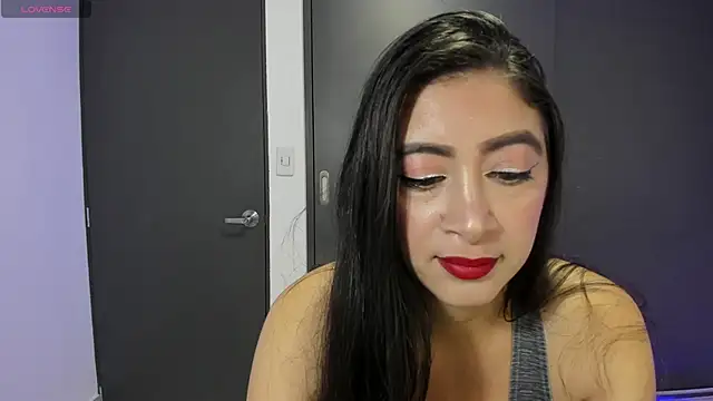 MeganWhite3 online show from December 18, 2025, 3:11 am