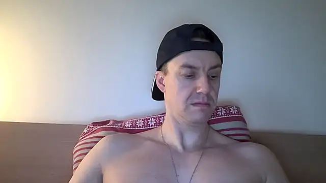 ploki2180 online show from March 9, 2025, 6:39 am