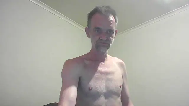Snapshot of TooFknHorny1 chatting on September 16, 2025, 2:18 pm TooFknHorny1 online show from September 16, 2025, 2:18 pm