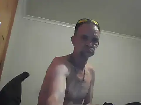 Snapshot of TooFknHorny1 chatting on January 15, 2025, 4:47 am TooFknHorny1 online show from January 15, 2025, 4:47 am