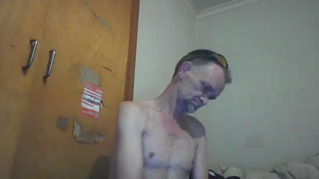 Snapshot of TooFknHorny1 chatting on March 5, 2025, 9:37 pm TooFknHorny1 online show from March 5, 2025, 9:37 pm