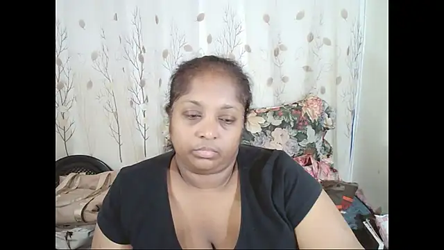 Snapshot of Indiantasha chatting on April 17, 2026, 4:10 pm Indiantasha online show from April 17, 2026, 4:10 pm