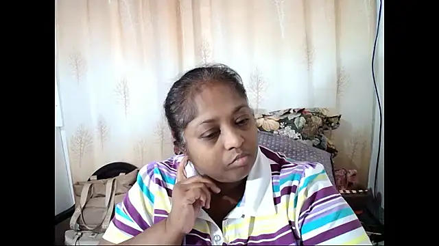 Snapshot of Indiantasha chatting on March 6, 2025, 4:17 pm Indiantasha online show from March 6, 2025, 4:17 pm