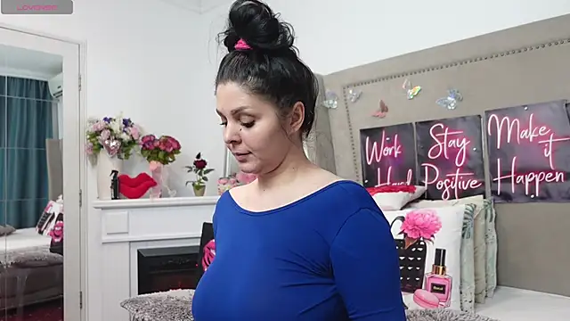 LexyRene online show from April 27, 2026, 11:41 am