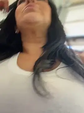 LittleMissEeve online show from May 27, 2026, 3:19 pm