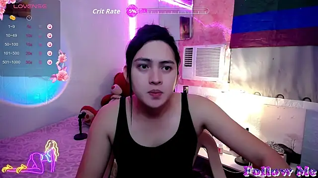 fuckhugecock online show from October 21, 2025, 4:50 pm