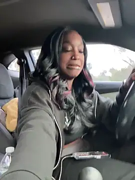 Snapshot of Zadaraye chatting on February 24, 2025, 5:42 pm Zadaraye online show from February 24, 2025, 5:42 pm