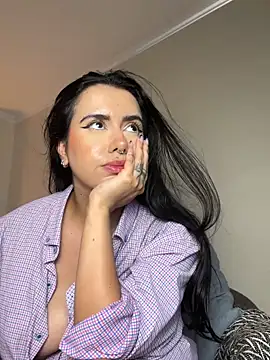 Snapshot of Samispank chatting on April 12, 2026, 8:01 pm Samispank online show from April 12, 2026, 8:01 pm