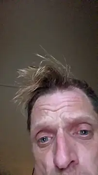 Svenslut online show from October 19, 2025, 8:44 pm