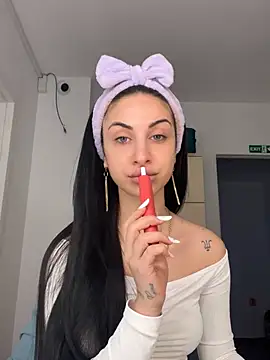 Snapshot of MeganHopeX chatting on January 18, 2025, 6:34 am MeganHopeX online show from January 18, 2025, 6:34 am