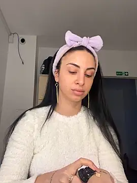 Snapshot of MeganHopeX chatting on January 23, 2025, 6:49 am MeganHopeX online show from January 23, 2025, 6:49 am