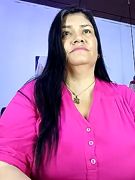 Snapshot of salomexlove_20 chatting on September 16, 2025, 1:01 pm salomexlove 20 online show from September 16, 2025, 1:01 pm