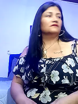 Snapshot of salomexlove_20 chatting on October 28, 2025, 12:59 pm salomexlove 20 online show from October 28, 2025, 12:59 pm