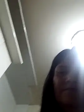 salomexlove 20 online show from December 14, 2025, 1:06 pm