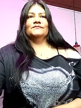 salomexlove 20 online show from March 26, 2026, 12:36 pm